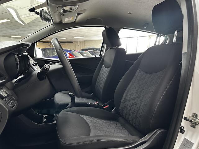 Opel KARL 1.0 ecoFLEX 120 Jaar Edition/ Airco/ Cruise/ Elek. pakket/ Isofix/ Bluetooth/ Multi. Stuur/ Dagrijverl./ Dakspoiler.