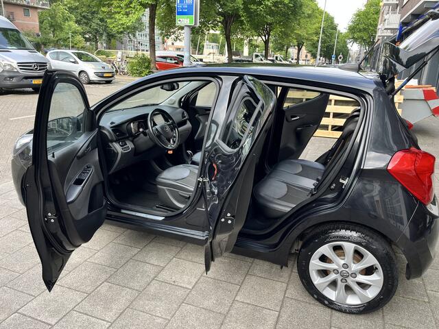 Opel KARL 1.0 ecoFLEX Innovation. carplay.leer.