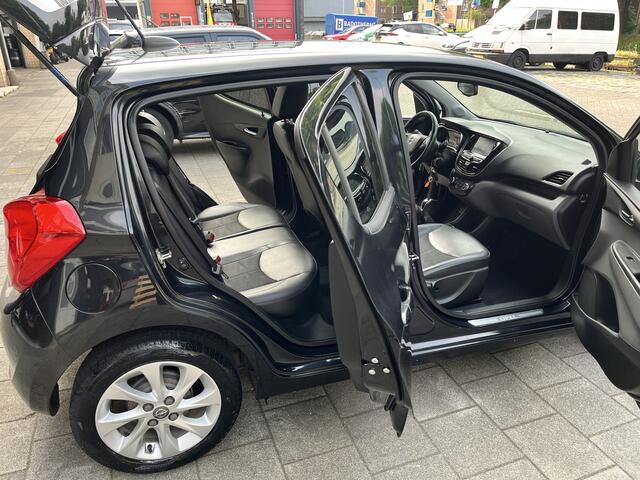 Opel KARL 1.0 ecoFLEX Innovation. carplay.leer.