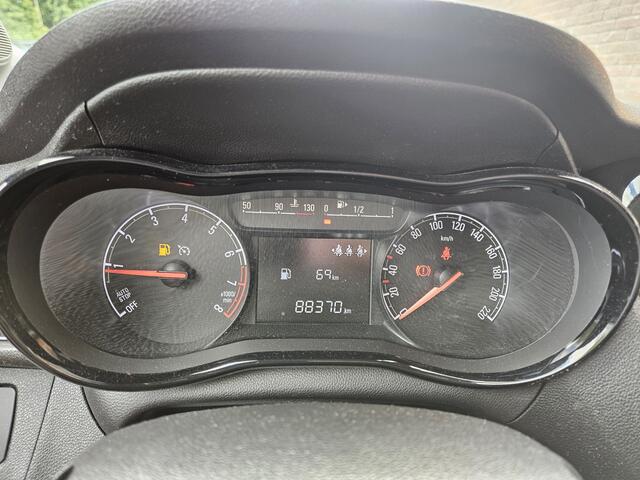 Opel KARL 1.0 Rocks Online Edition
