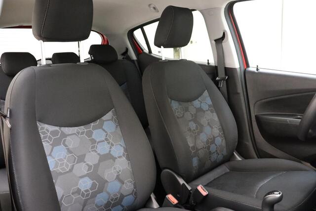 Opel KARL 1.0 Rocks Online Edition 75pk | Airco | Navigatie | Apple Carplay Android Auto | Cruise Control | Lichtmetalen Velgen | Parkeerhulp Achter | 1e Eigenaar