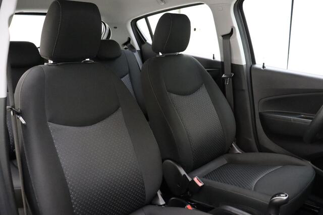 Opel KARL 1.0 ecoFLEX Edition | Airconditioning | Cruise control | Radio | Weinig kilometers | Metaallak | Elektrische ramen