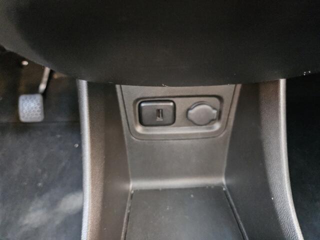Opel KARL 1.0 Rocks Online Edition