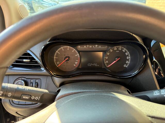 Opel KARL 1.0 Rocks Online Edition