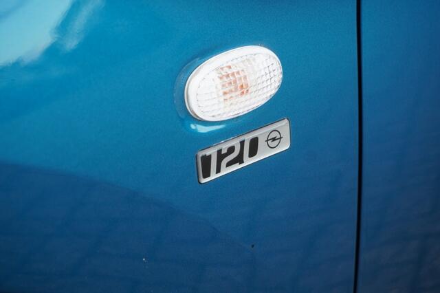 Opel KARL 1.0 120 jaar Edition / Parkeersensoren / 15 inch / Airco