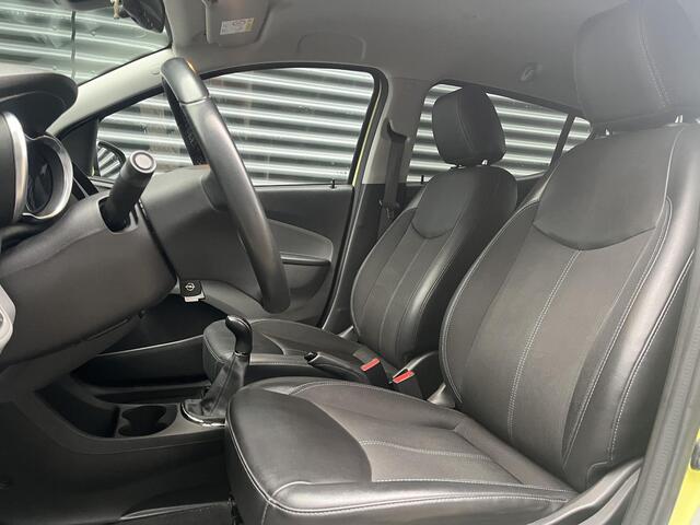 Opel KARL Innovation+ 1.0 75pk | APPLE CARPLAY / ANDROID AUTO | CLIMATE CONTROL | LEDER/STOFFEN BEKLEDING | PARKEERSENSOREN | ISOFIX | DAKSPOILER |