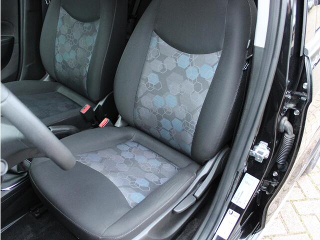 Opel KARL 1.0 Rocks Online Edition | Automaat | Navi / Parkeersensoren / Cruise / Airco