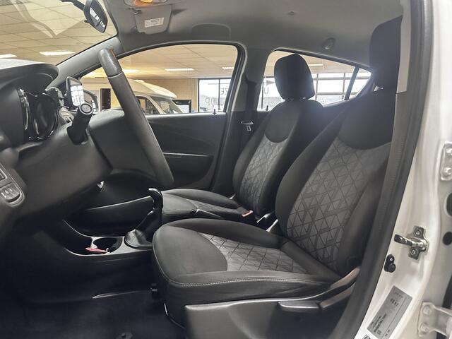 Opel KARL 1.0 ecoFLEX 120 Jaar Edition/ Airco/ Cruise/ Bluetooth/ Radio-CD/ Navi/ Elek.Pakket/ Isofix/ C.V.Afstand/ Deelbare Achterbank.