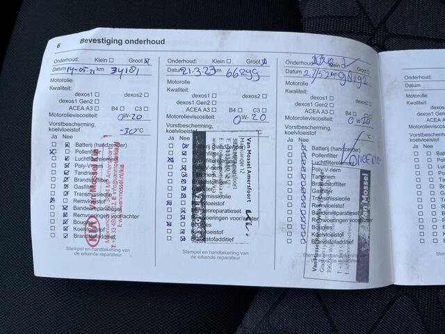 Opel KARL 1.0 ecoFLEX 120 Jaar Edition / Airco / Cruise / Bluetooth / Elek Ramen V /