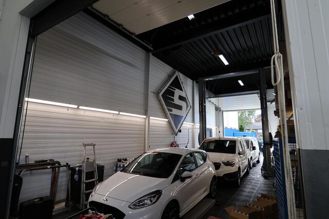 Opel KARL 1.0 Rocks Online Edition 1e Eigenaar | Volledig Onderh | NAP | BTW | Navi | Carplay | Airco | Cruise | DAB | Start/Stop | LED | PDC