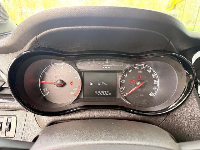 Opel KARL 1.0 Rocks Online Edition