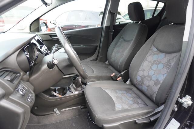 Opel KARL Rocks 1.0 Online Edition / Stoel- en stuurverwarming / CarPlay / Android Auto