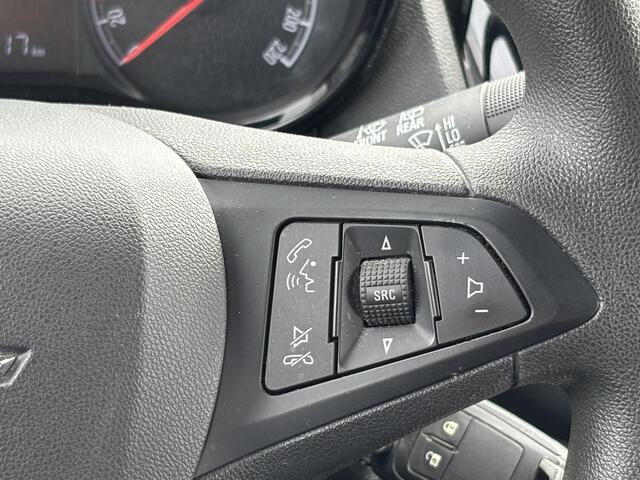 Opel KARL 1.0 Rocks Online Edition | Luxe uitvoering | Cruise Control | Touch Screen | Dakrails | Airco | Set winterbanden
