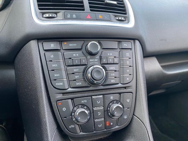 Opel MERIVA BWJ 2016 | 1.4T 120PK Blitz | TREKHAAK | PANO DAK | NAVI | PDC | CLIMA | PRIVACY GLASS