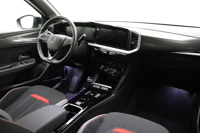 Opel MOKKA Electric Level 4 50 kWh GS | Navigatie | Climate control | Stoel & Stuurverwaming | Camera | Cruise control | Zwart dak | Lichtmetalen velgen black