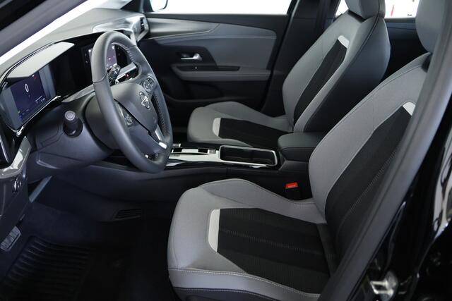 Opel MOKKA Mokka-e 50-kWh 11kW Elegance / LED / Navi / CarPlay / Warmtepomp / Cam