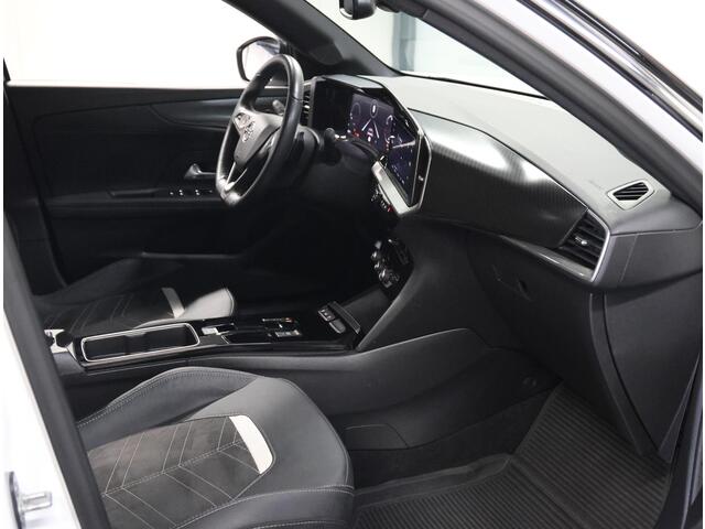 Opel MOKKA 1.2 130PK Turbo GS Line | AppleCarPlay/AndroidAuto | Alcantara/Leer | Adaptive Cruise Control | Climate Control | Camera | Digitale Cockpit | Navigatie | FULL LED | Privacy Glass | TwoTone | Massage Bestuurdersstoel |