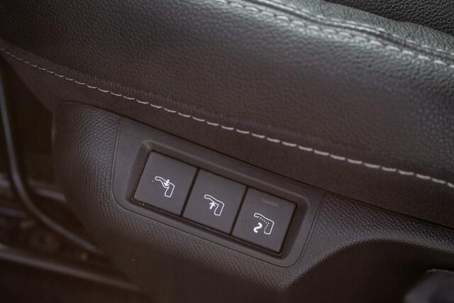 Opel MOKKA 1.2 Turbo Ultimate - All-in rijklaarprijs | Massage stoelen | Carplay | Adpt. cruise | Nav | Cam