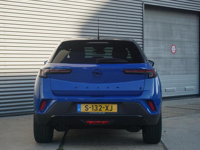 Opel MOKKA Mokka-e Ultimate 50-kWh 11kw 3-fase Leder Alcantara
