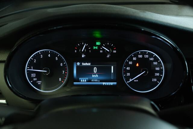 Opel MOKKA X 1.4 Turbo 4x4 153pk Innovation Leder, Stoel en stuurverwarming, PDC, Full option