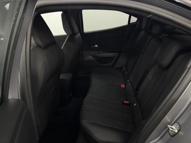 Opel MOKKA 1.2 Turbo GS Line 131PK Half leder, Camera, Apple carplay, Winterpakket, Cruise control adaptief, 2 jaar garantie