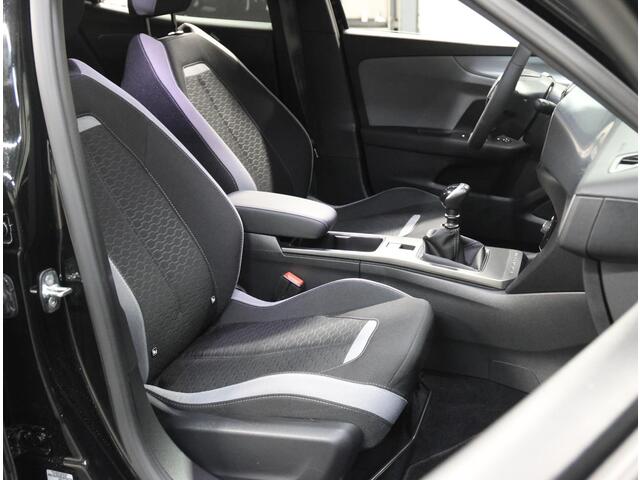 Opel MOKKA 1.2 136PK Turbo GS | 1ste eigenaar | AppleCarPlay/AndroidAuto | Adaptive Cruise Control | Matrix LED | Camera | 18"LMV | Navigatie | Digitale Cockpit | Navigatie | FULL LED | Isofix | Privacy Glass |