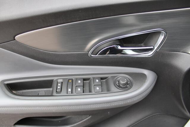 Opel MOKKA 1.4 T Innovation Automaat, DAB, Trekhaak