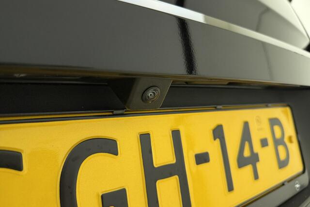 Opel MOKKA 1.2 Turbo GS | Alcantara bekl. | Massage Stoel | Navigatie | Camera | Black Pakket | Cruise Control | Park Pilot | 17" LM Velgen |