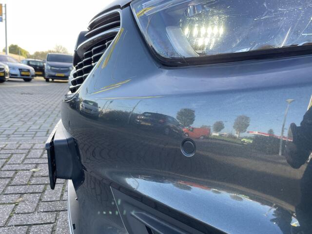 Opel MOKKA X 1.4 Turbo Innovation Rijklaar ! Incl. 12M BOVAG | camera | afneembare trekhaak | stoel-stuur verwarming | AGR stoelen | FULL LED