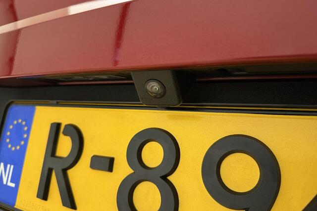 Opel MOKKA Mokka-e Elegance 50-kWh 11kw bl. | 327Km WLTP | Stoelverwarming Voor | Parkeer Camera Achter | Apple Carplay & Android Auto | Keyless Entree | Start & Stopknop |