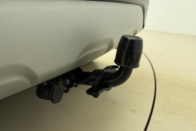 Opel MOKKA X 1.4 Turbo 140pk Innovation | Navigatie | Trekhaak | Climate control | Cruise control | Keyless | Lichtmetalen velgen | Parkeersensoren | Dealeronderhouden