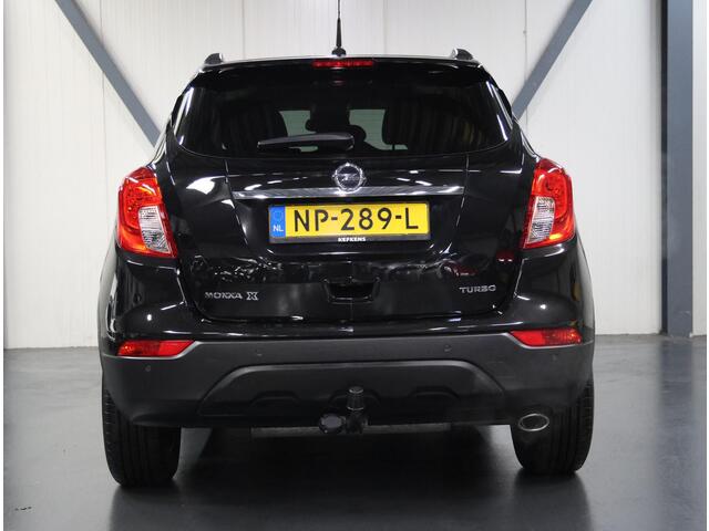 Opel MOKKA X 1.4 140PK Turbo Edition | 1ste eigenaar | Navigatie | Trekhaak | Camera | AppleCarplay/Android Auto | Airco | Cruise Control | Camera | 17" LMV | Goed Onderhouden | DAB Radio | Isofix | Privacy Glass | Parkeersensoren |