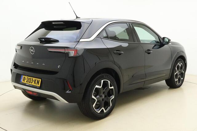 Opel MOKKA Mokka-e Ultimate 50-kWh 11kw | Navigatie | Adapt. Cruise control | Keyless | Camera | Parkeersensoren | Matrix koplampen | Warmtepomp | Stoel- en stuurverwarming | Dealer onderhouden | 18 " lichtmetalen velgen