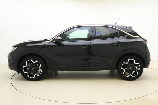 Opel MOKKA Mokka-e Ultimate 50-kWh 11kw | Navigatie | Adapt. Cruise control | Keyless | Camera | Parkeersensoren | Matrix koplampen | Warmtepomp | Stoel- en stuurverwarming | Dealer onderhouden | 18 " lichtmetalen velgen