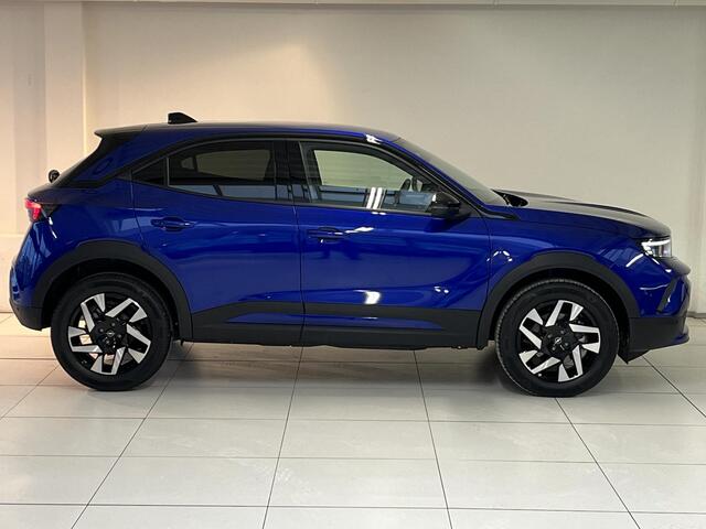 Opel MOKKA 1.2 Turbo Hybrid Business Edition lichtmetelan velgen, navigatie, achteruitrijcamera,draadloze telefoon koppeling met draadloos opladen