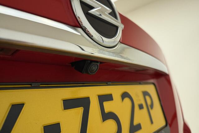 Opel MOKKA X 1.4 Turbo Innovation 140 PK | Navigatie | Climate control | Camera | Dakrails | Keyless | Extra getint glas | Cruise control