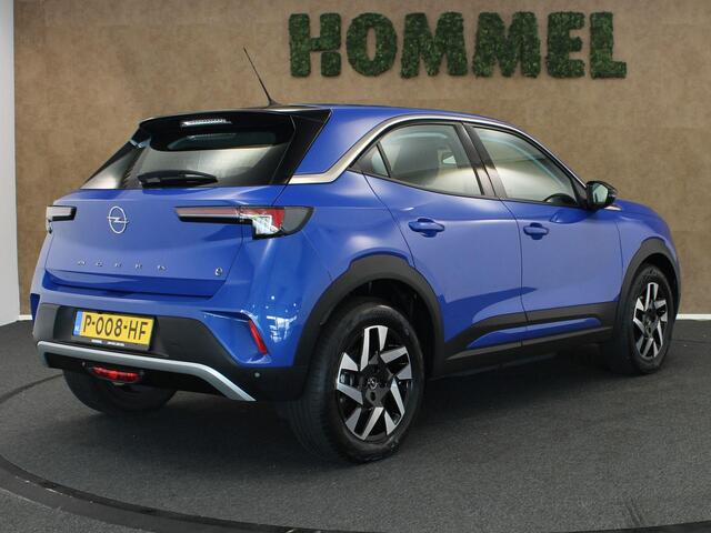 Opel MOKKA Mokka-e Elegance 50-kWh 7.4kw bl. SOH 94.2%!! - ORIGINEEL NEDERLANDSE AUTO - LEDERPAKKET - PARKEERSENSOREN ACHTER - ACHTERUITRIJ CAMERA - 360 GRADEN CAMERA - STOELVERWARMING - 3 FASE LADEN - LEDEREN BEKLEDING