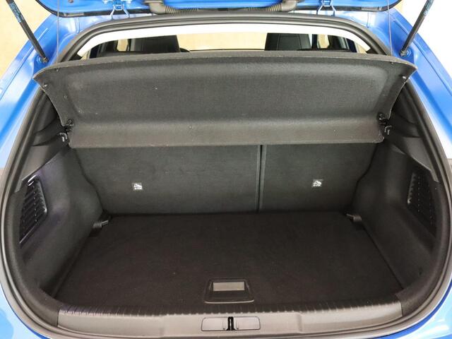 Opel MOKKA Mokka-e Elegance 50-kWh 7.4kw bl. SOH 94.2%!! - ORIGINEEL NEDERLANDSE AUTO - LEDERPAKKET - PARKEERSENSOREN ACHTER - ACHTERUITRIJ CAMERA - 360 GRADEN CAMERA - STOELVERWARMING - 3 FASE LADEN - LEDEREN BEKLEDING