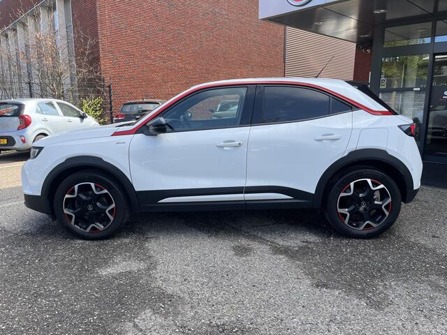 Opel MOKKA 1.2 Turbo GS Line // LED // DODEHOEK // KEYLESS // CAMERA // APPLE-ANDROID AUTO // STOELVERWARMING //