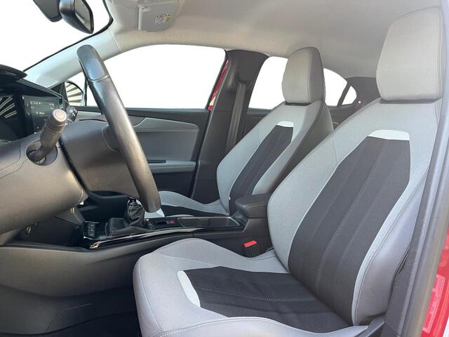 Opel MOKKA Elegance 1.2 Turbo 100pk | TWO-TONE! | 180° CAMERA + SENSOREN | WINTERPACK | APPLE CARPLAY / ANDROID AUTO | ISOFIX | STOELVERWARMING | NAVI BY APP |