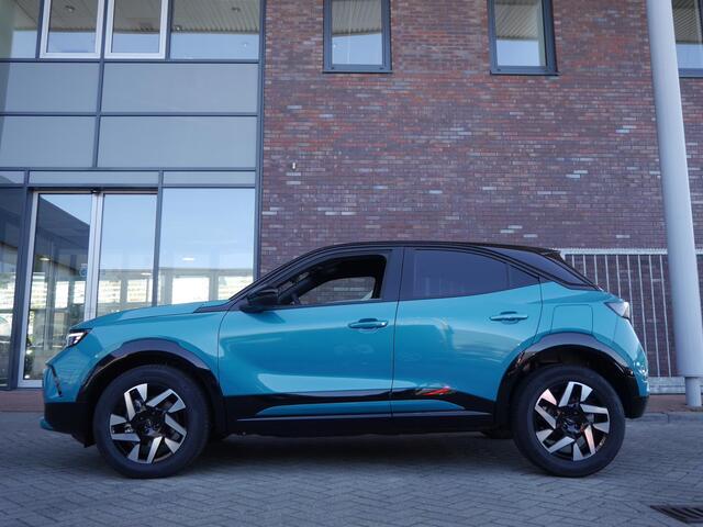 Opel MOKKA 1.2 Turbo Hybrid GS | Nieuwe auto | Stoel verwarming | Full led verlichting | Lichtmetalen velgen | Achteruitrijcamera | Parkeersensoren voor en achter | Apple carplay/Android auto | Keyless entry en start