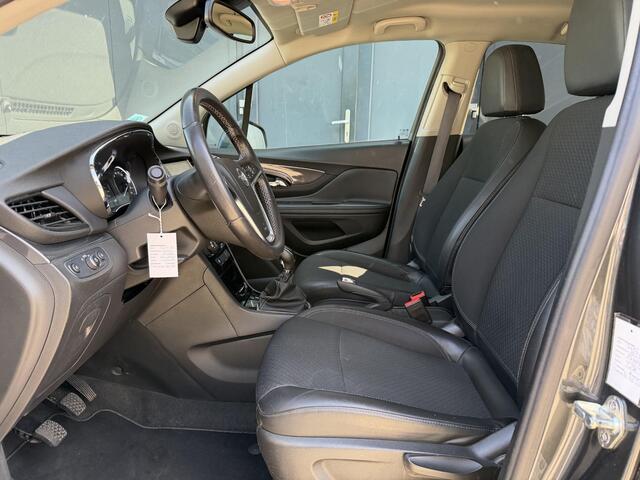Opel MOKKA X 1.4 Turbo Innovation 140 pk / Trekhaak (1200 KG Trekgewicht) / Achteruitrijcamera/ Cruise Control / Navigatie / All Season Banden