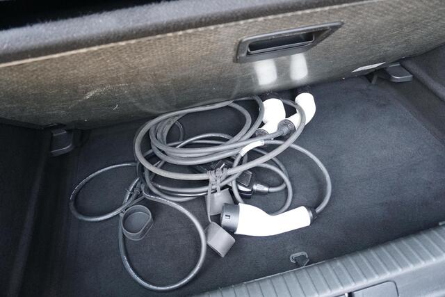 Opel MOKKA Mokka-e Edition 50-kWh Two-Tone + CAMERA / LED / APPLE CARPLAY