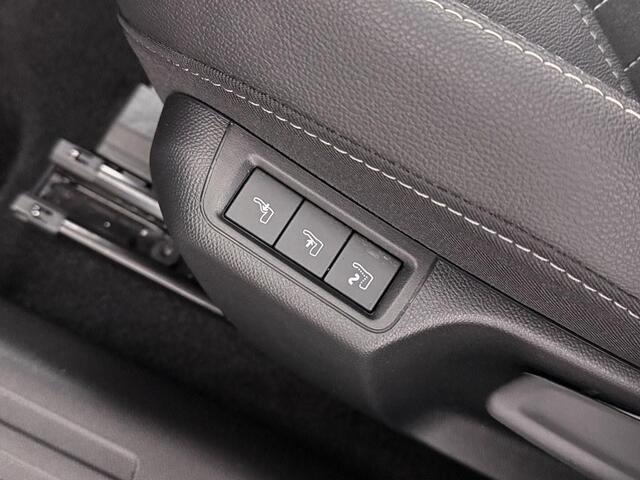 Opel MOKKA 1.2T 145pk Hybrid GS ( nieuw model ) Alcantara/Led Keyless/Nav/Winterpakket/Led.Matrix/Camera/CarPlay