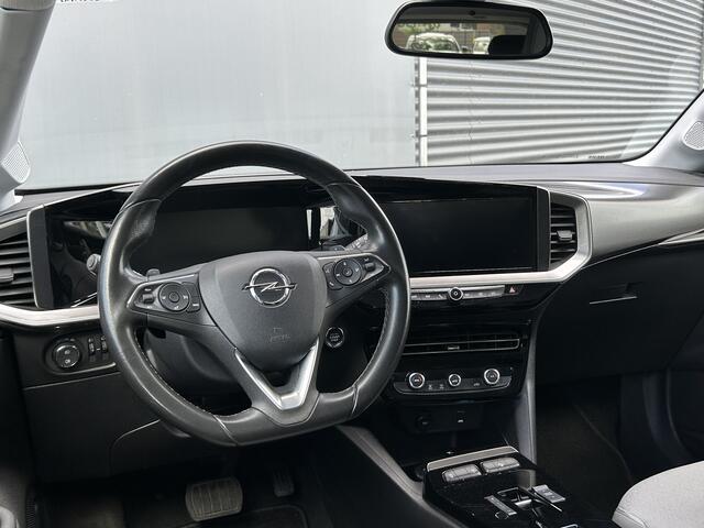 Opel MOKKA BWJ 2021 | 1.2T 131PK Elegance AUTOMAAT | CLIMA | STOELVERW | DIGI DASH | CAMERA A | CARPLAY | NAVI | PDC 2X | CRUISE |