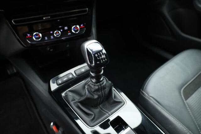 Opel MOKKA 1.2 Turbo GS Line | RIJKLAAR!! | Dig. Cockpit | Adapt. Cruise | Leder | Stoelverw. | Camera | Keyless | 18''