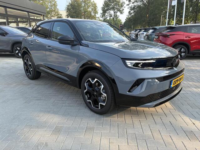 Opel MOKKA 1.2 Turbo 145Pk Hybrid GS Automaat | DEMO | Climate control | Camera | Cruise control | Winterpakket | Navigatie via Apple Carplay/Android Auto | 18" LM-Velgen | Parkpilot | LED Verlichting