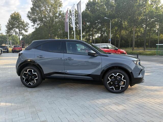 Opel MOKKA 1.2 Turbo 145Pk Hybrid GS Automaat | DEMO | Climate control | Camera | Cruise control | Winterpakket | Navigatie via Apple Carplay/Android Auto | 18" LM-Velgen | Parkpilot | LED Verlichting