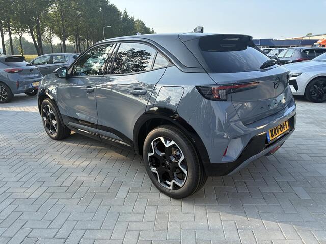 Opel MOKKA 1.2 Turbo 145Pk Hybrid GS Automaat | DEMO | Climate control | Camera | Cruise control | Winterpakket | Navigatie via Apple Carplay/Android Auto | 18" LM-Velgen | Parkpilot | LED Verlichting