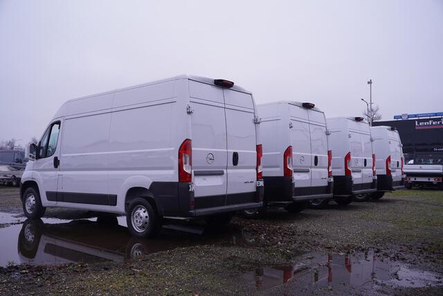 Opel MOVANO 2.2D 140 pk L2H2 va 299,- p/mnd Navi, Camera Apple Carplay, Cruise Control, Airco ECC, Nieuw 2023, 3-Zits
